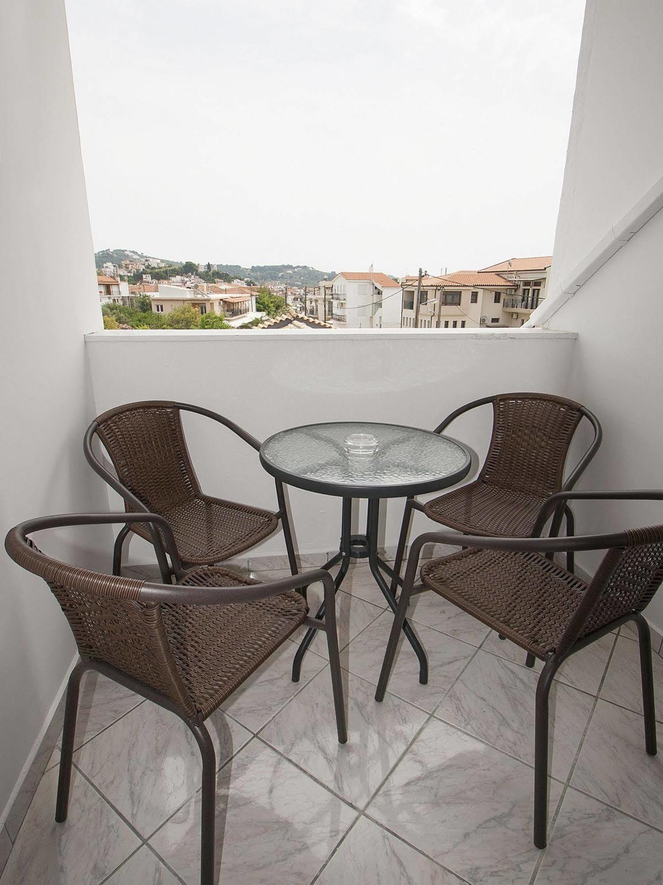Pineapple Skiathos Kültér fotó